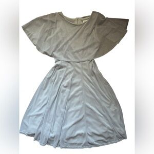 Chic Women's Mini Dress in Shimmering Gray